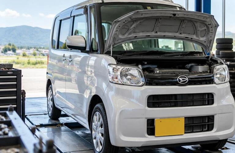富里市周辺でダイハツタントの車検なら。確かな点検とわかりやすい説明で、次の安心へ。